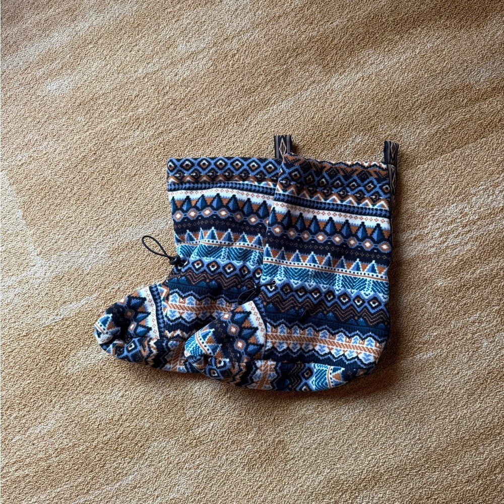 KAVU tribal fleece sock slippers